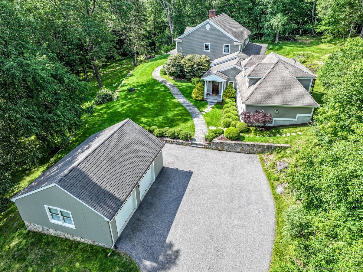 Bridgewater, Connecticut, 06752, United States, 4 Bedrooms Bedrooms, ,6 BathroomsBathrooms,Residential,For Sale,1850308