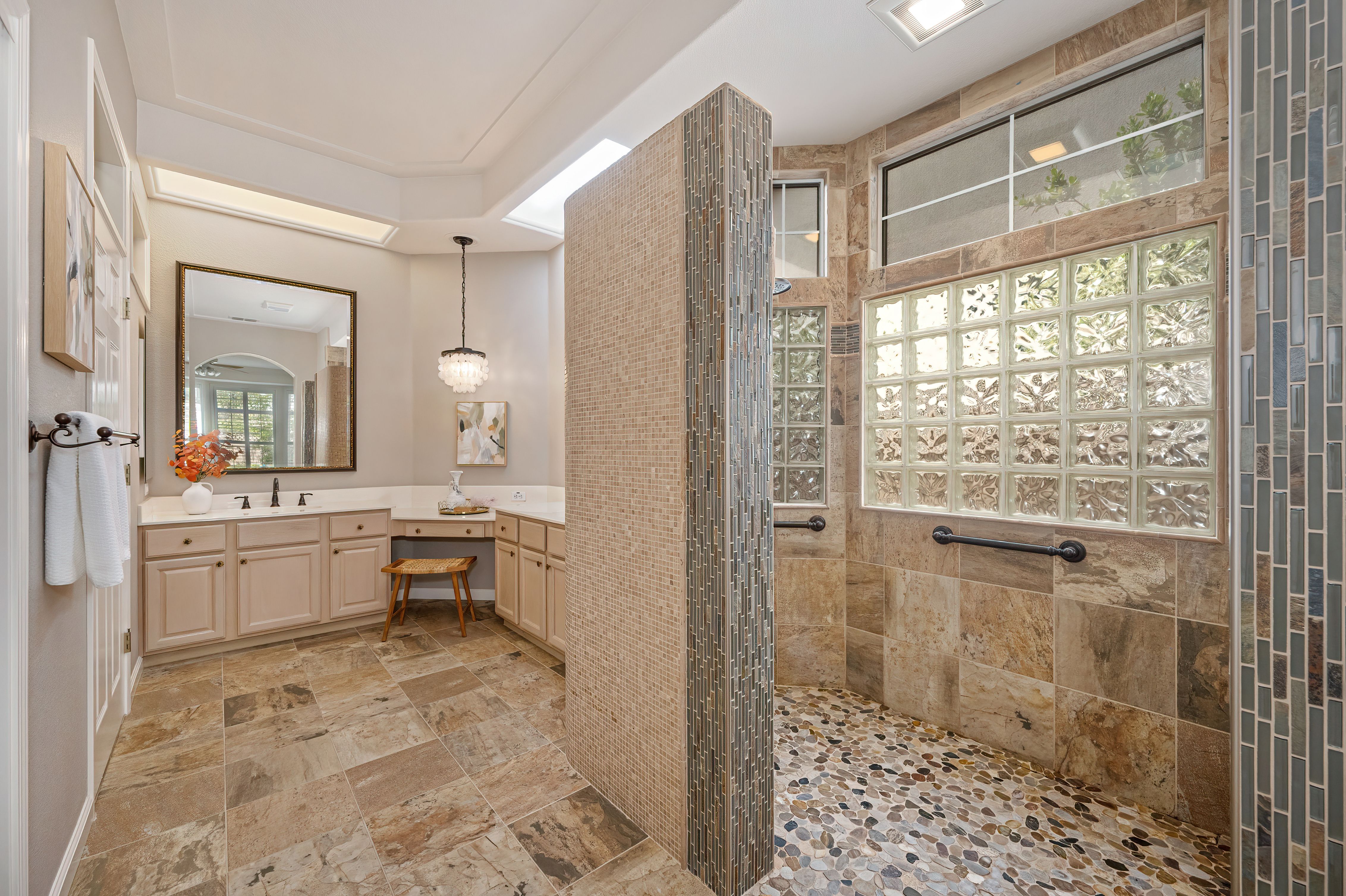  808 Dragonfly Court, Roseville, CA 95747 - 物件實景