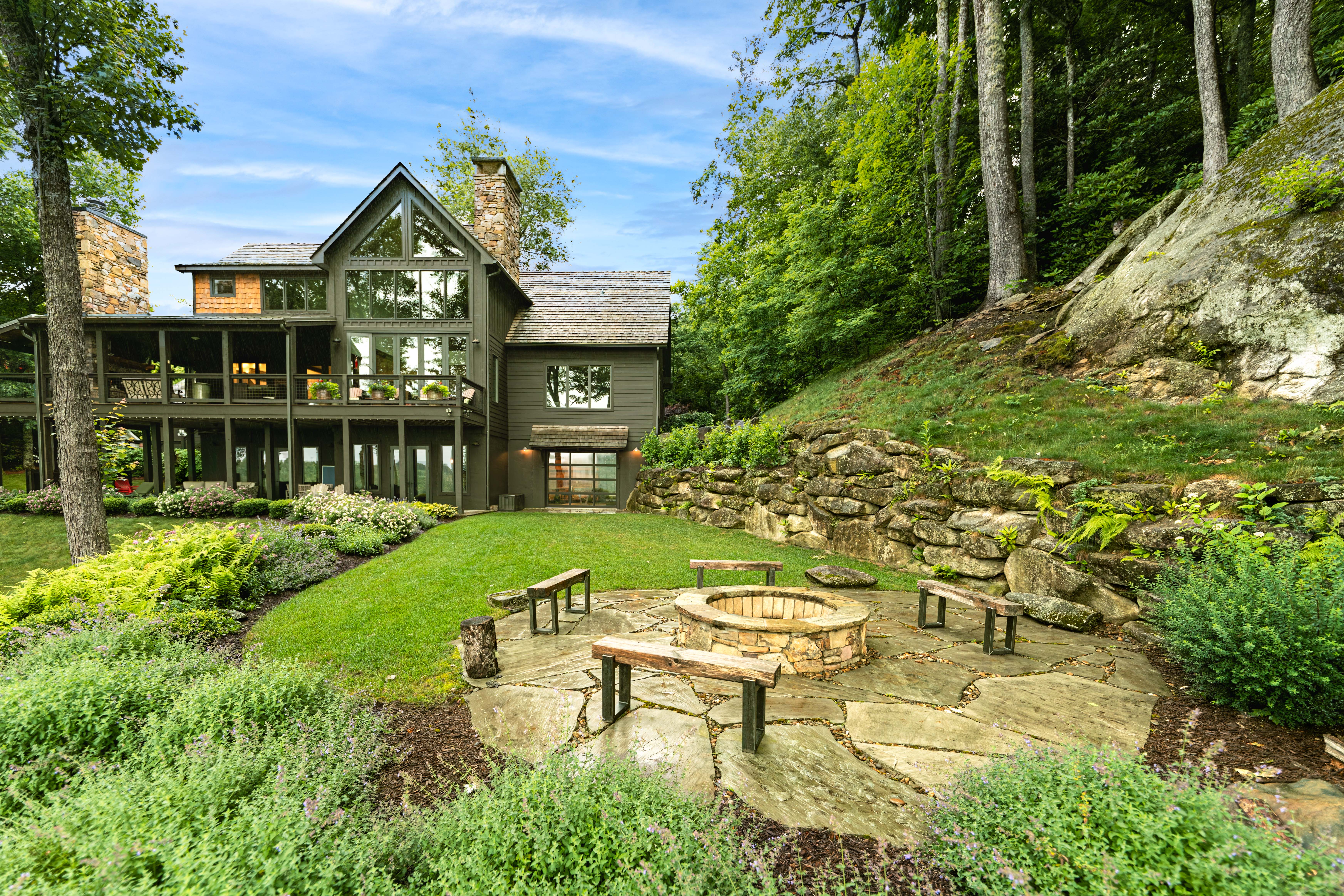  345 Center Ridge Road - 物件實景