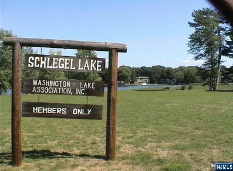 Twp of Washington, New Jersey, 07676, United States, 5 Bedrooms Bedrooms, ,3 BathroomsBathrooms,Residential,For Sale,1989508