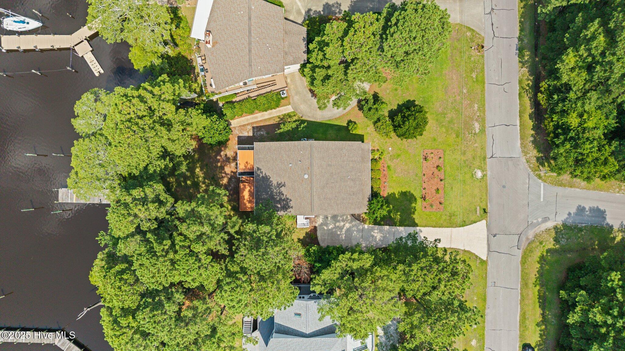 New Bern, North Carolina, 28560, United States, 3 Bedrooms Bedrooms, ,4 BathroomsBathrooms,Residential,For Sale,1874944