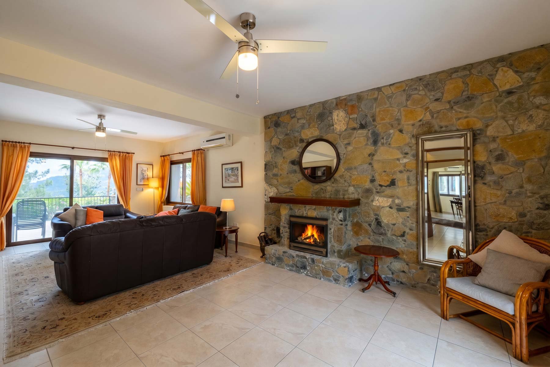  5 Bedroom Stone Villa with Pool near Troodos in Moniatis, Limassol - 物件實景