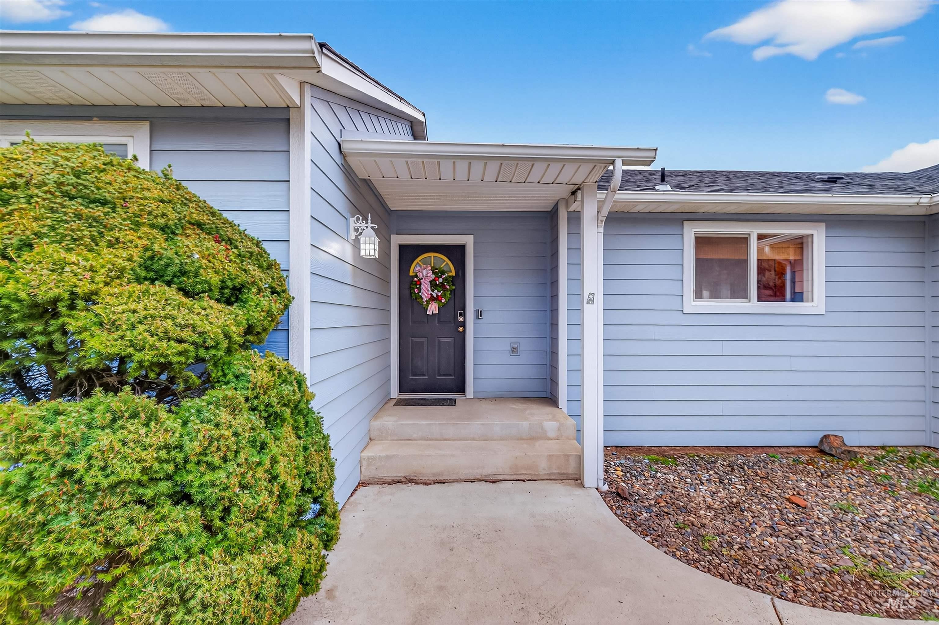 Clarkston, Washington, 99403, United States, 6 Bedrooms Bedrooms, ,3 BathroomsBathrooms,Residential,For Sale,2005676