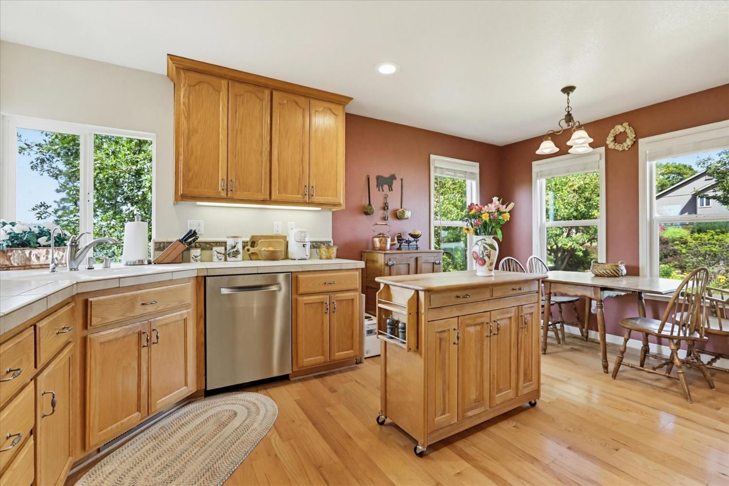 Grass Valley, California, 95945, United States, 3 Bedrooms Bedrooms, ,2 BathroomsBathrooms,Residential,For Sale,2048773