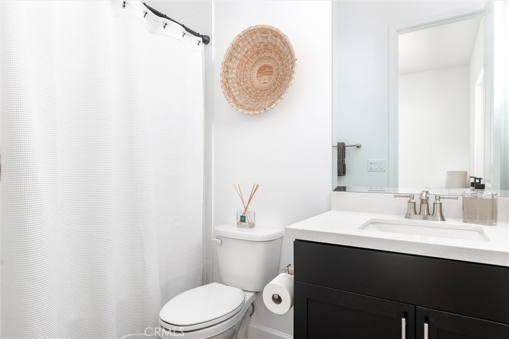 Santa Maria, California, 93455, United States, 4 Bedrooms Bedrooms, ,4 BathroomsBathrooms,Residential,For Sale,1974422