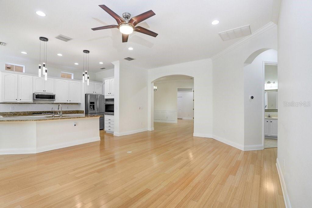 Tampa, Florida, 33626, United States, 4 Bedrooms Bedrooms, ,3 BathroomsBathrooms,Residential,For Sale,1794203