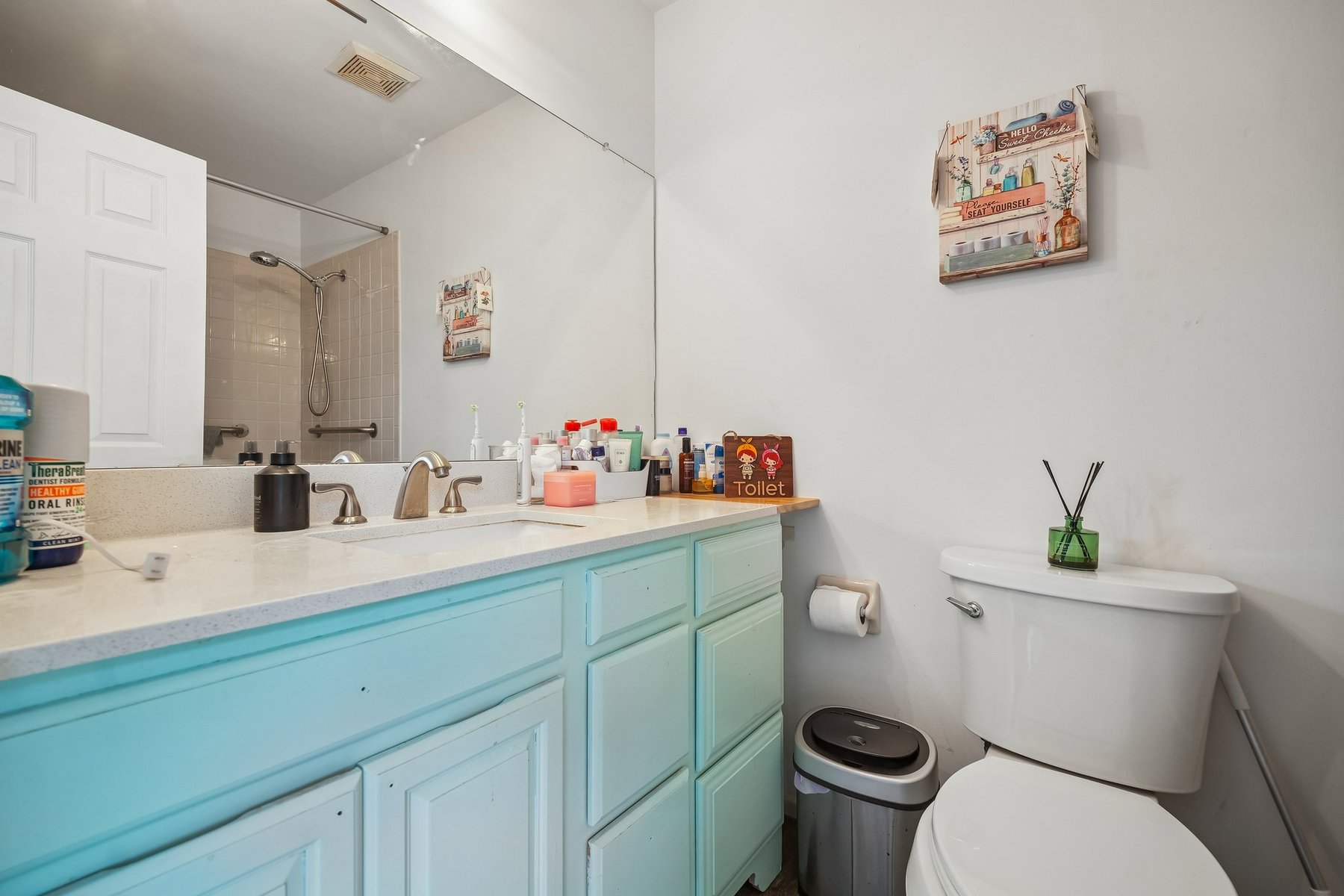  ?The Cedars?  Spacious and Inviting Townhome - 物件實景