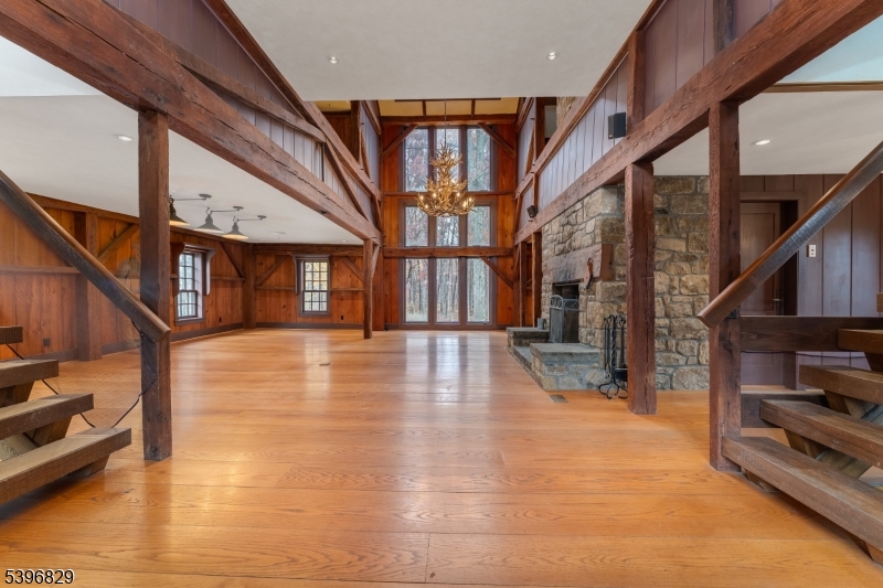 Union Twp., New Jersey, 08827, United States, 6 Bedrooms Bedrooms, ,6 BathroomsBathrooms,Residential,For Sale,1991066