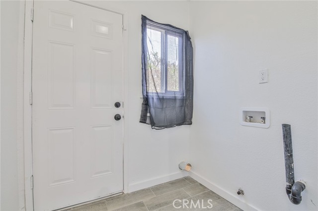 Los Angeles, California, 90059, United States, 2 Bedrooms Bedrooms, ,1 BathroomBathrooms,Residential,For Sale,2008182