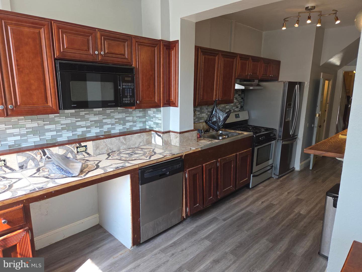 Washington, District of Columbia, 20011, United States, 4 Bedrooms Bedrooms, ,4 BathroomsBathrooms,Residential,For Sale,1919507