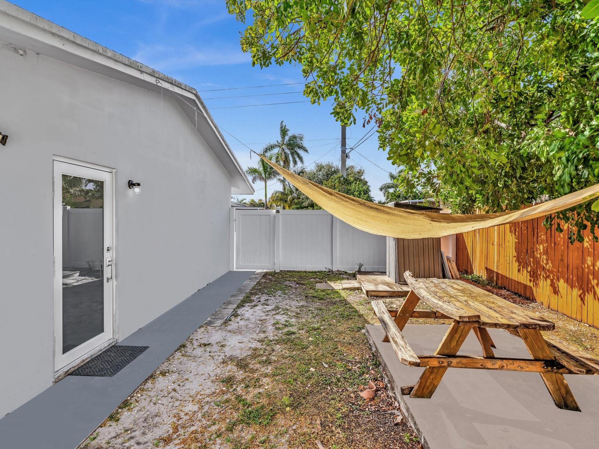 Oakland Park, Florida, 33309, United States, 3 Bedrooms Bedrooms, ,2 BathroomsBathrooms,Residential,For Sale,1984099