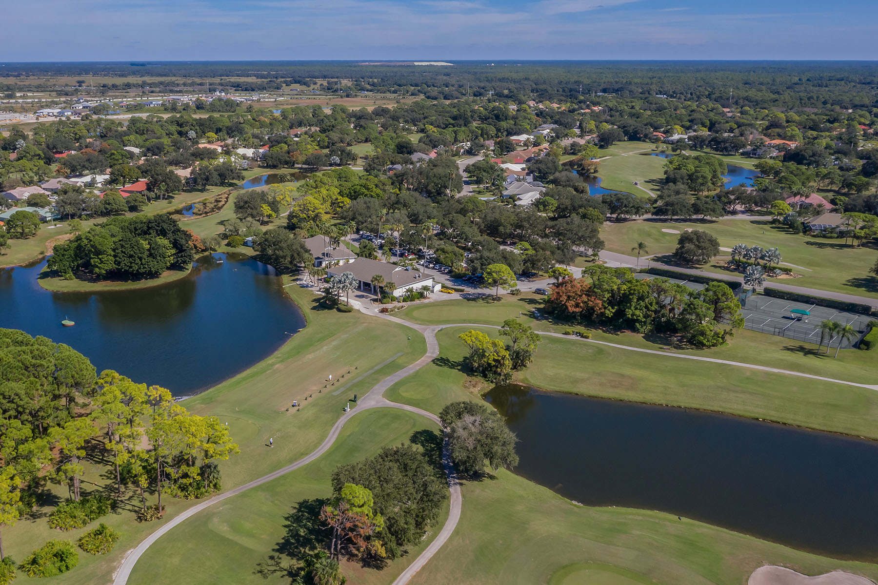  CALUSA LAKES - 物件實景