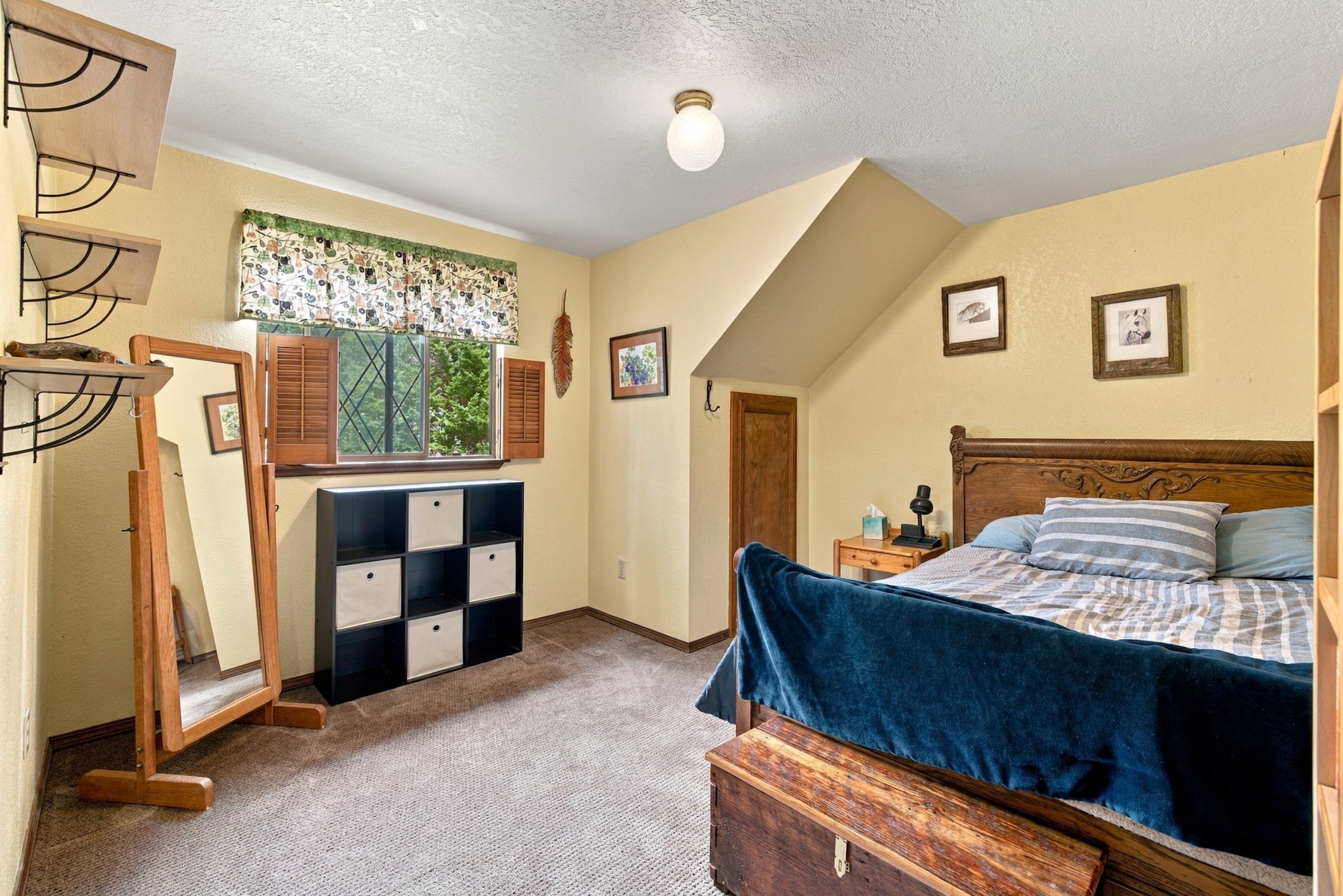  Exceptionally Charming English Tudor in Redmond - 物件實景