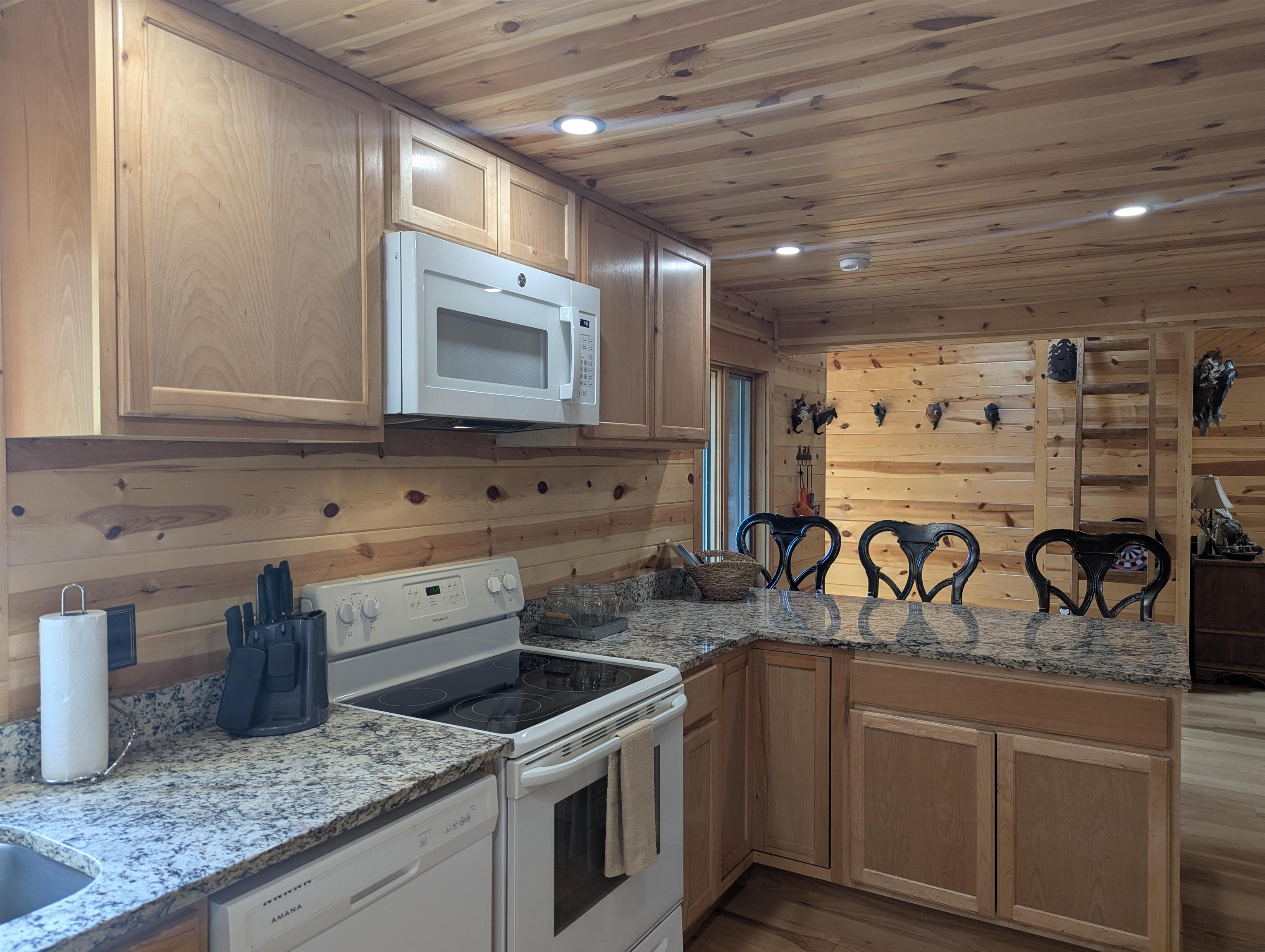 Friendship, Wisconsin, 53934, United States, 4 Bedrooms Bedrooms, ,2 BathroomsBathrooms,Residential,For Sale,1976127