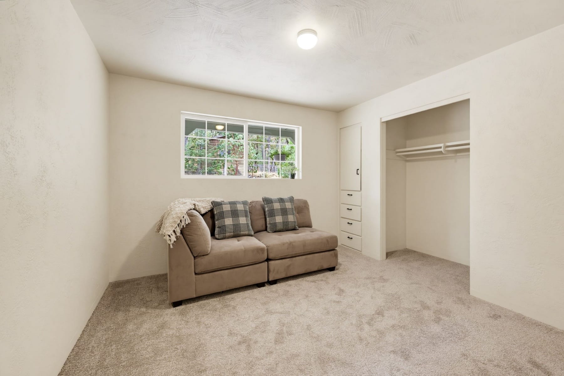  2590 Siskiyou Highway Ashland, OR 97520 - 物件實景