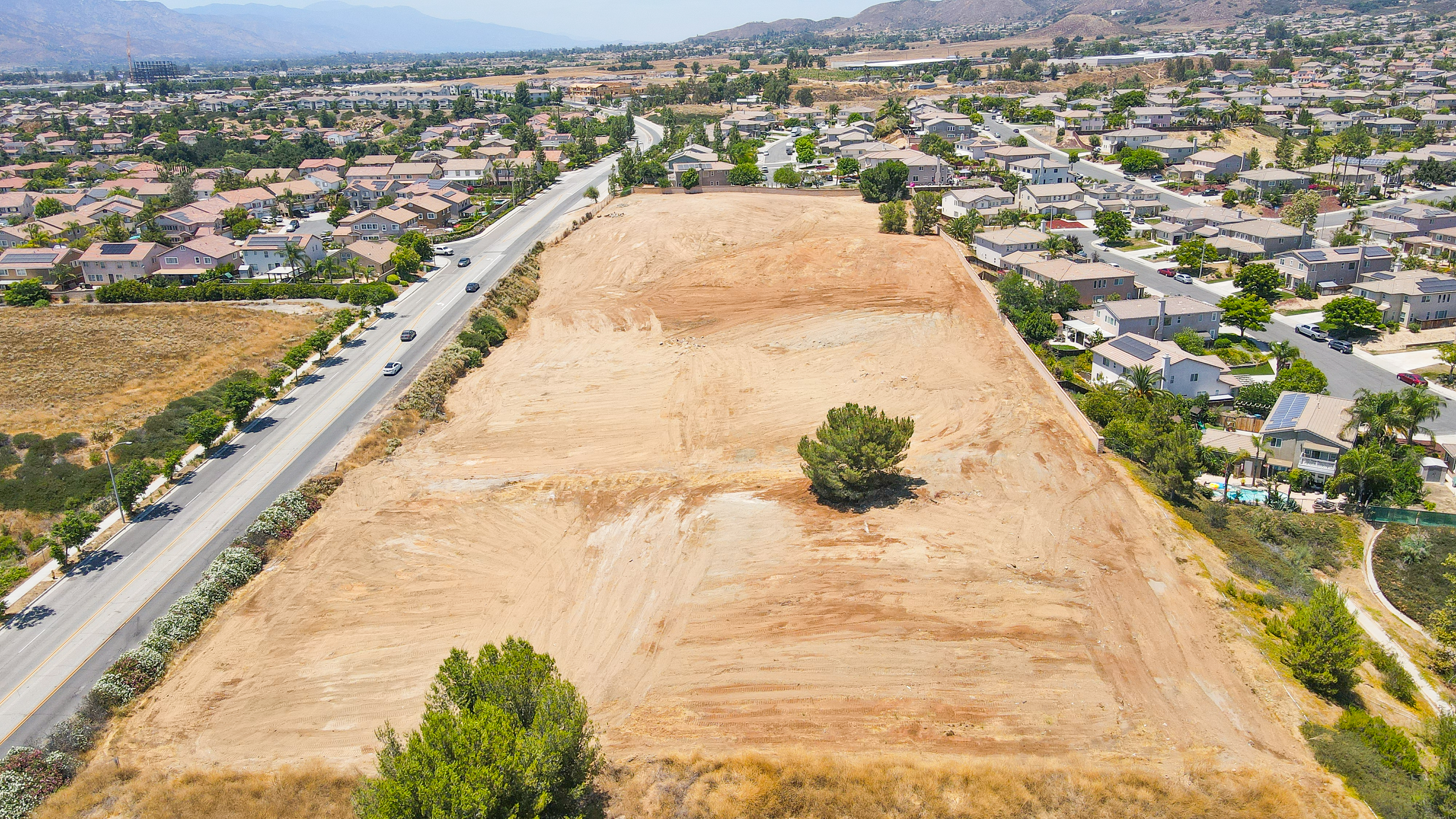  2 Jackson Ave, Murrieta, CA 92562 - 物件實景