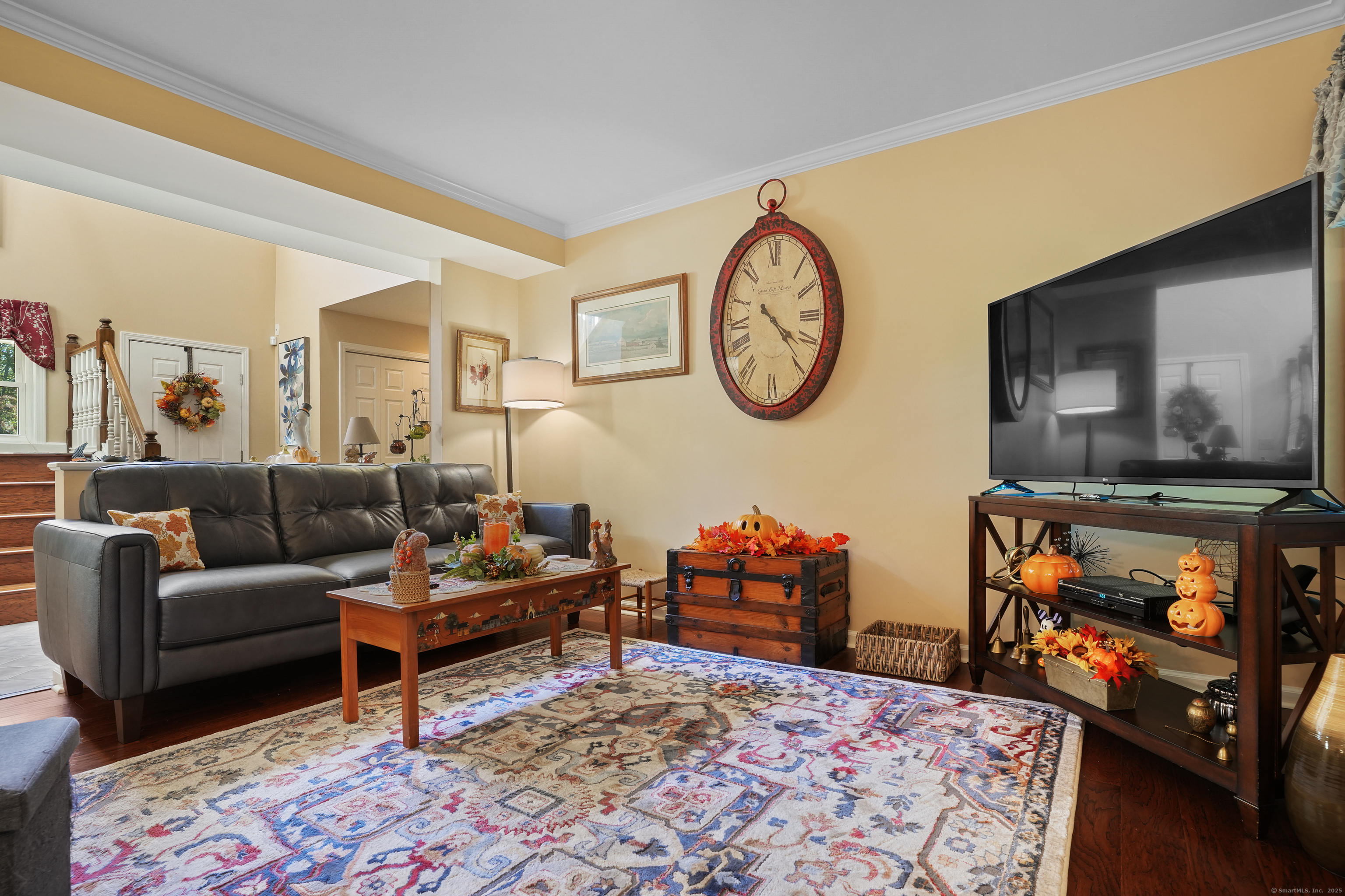 New Milford, Connecticut, 06776, United States, 2 Bedrooms Bedrooms, ,3 BathroomsBathrooms,Residential,For Sale,1970230