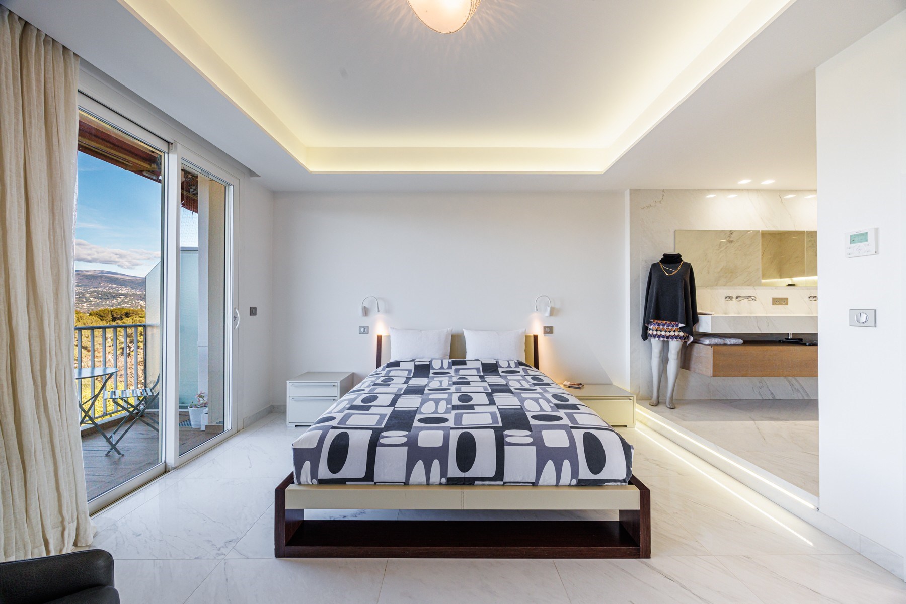  3-room penthouse with rooftop and sea view, Domaine du Loup, French Riviera - 物件實景