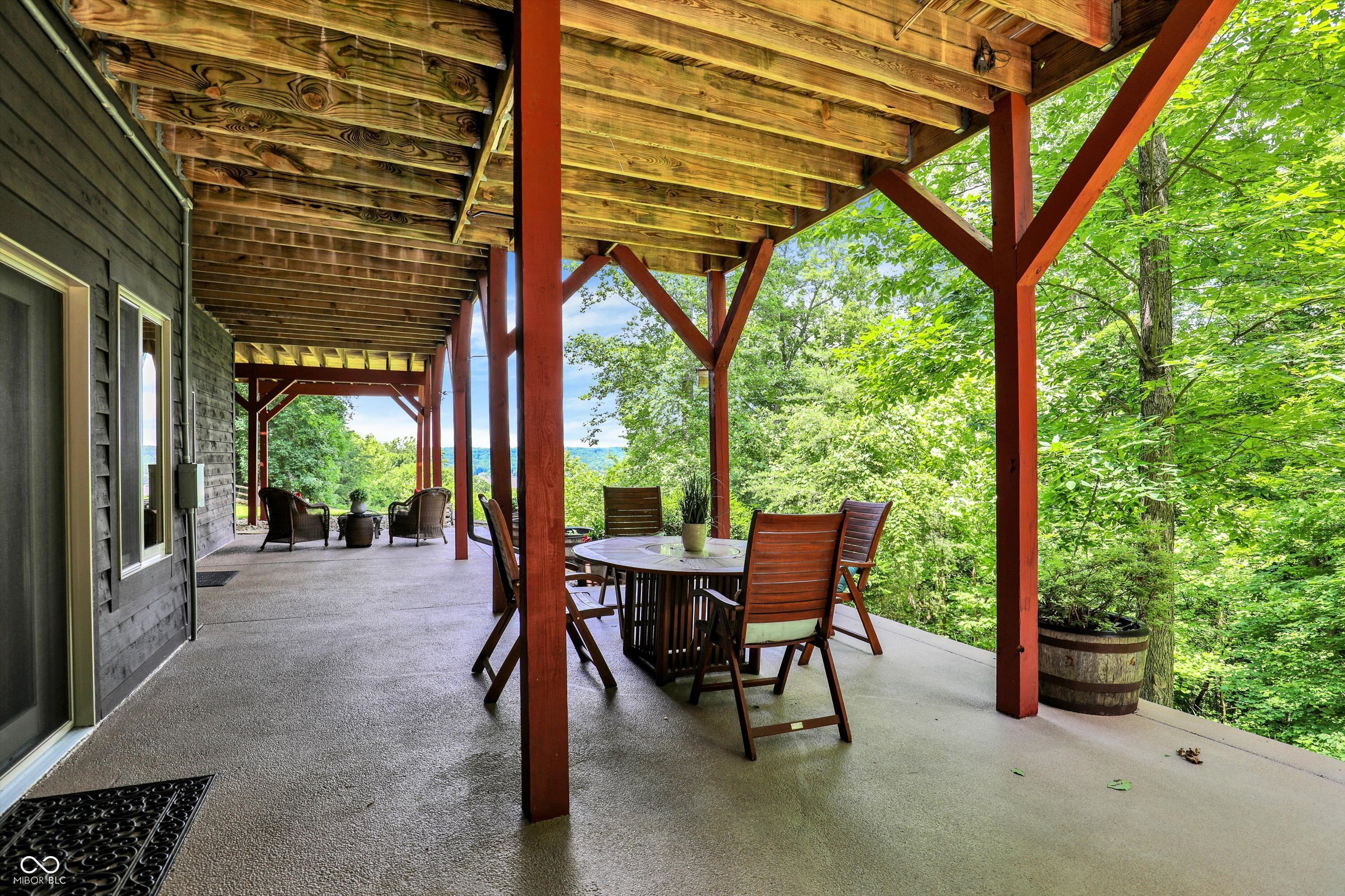 Unionville, Indiana, 47468, United States, 4 Bedrooms Bedrooms, ,5 BathroomsBathrooms,Residential,For Sale,1870094