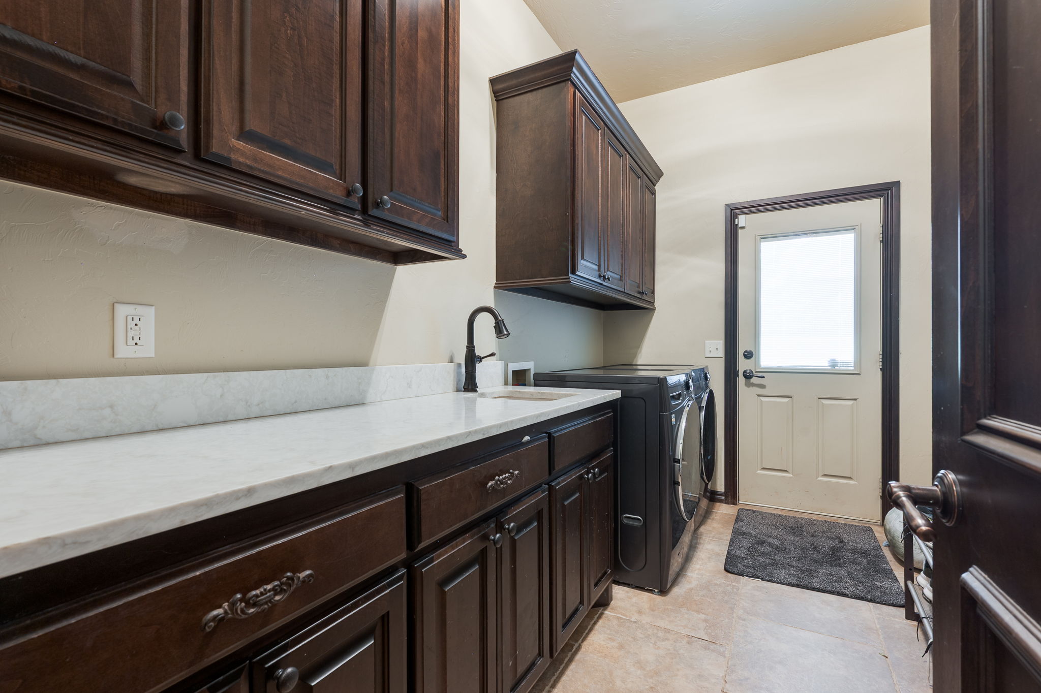  2688 La Belle Rue, Edmond, OK 73034 - 物件實景