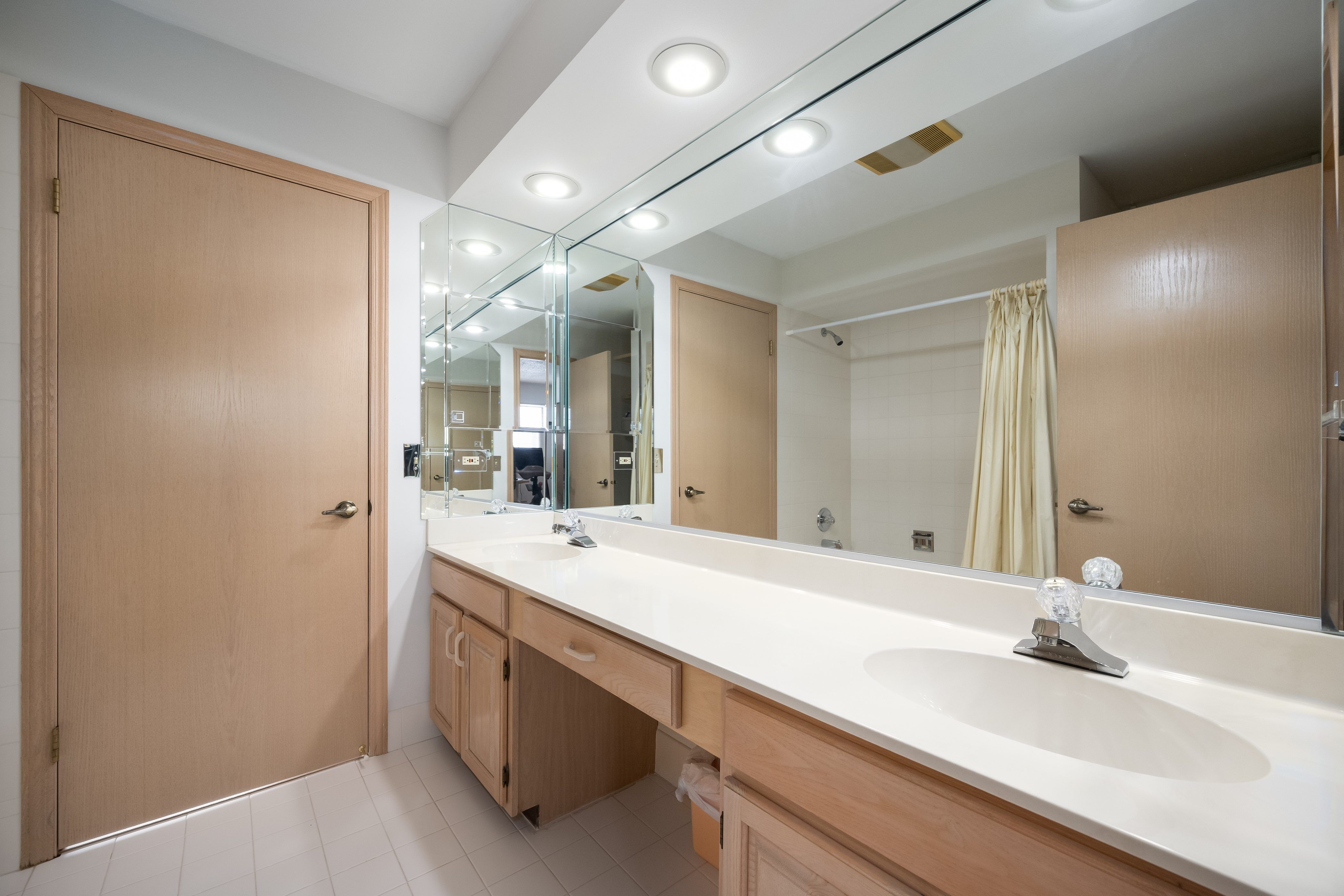  Two-Story Townhome in the Winchester Lane Subdivision of Northbrook - 物件實景