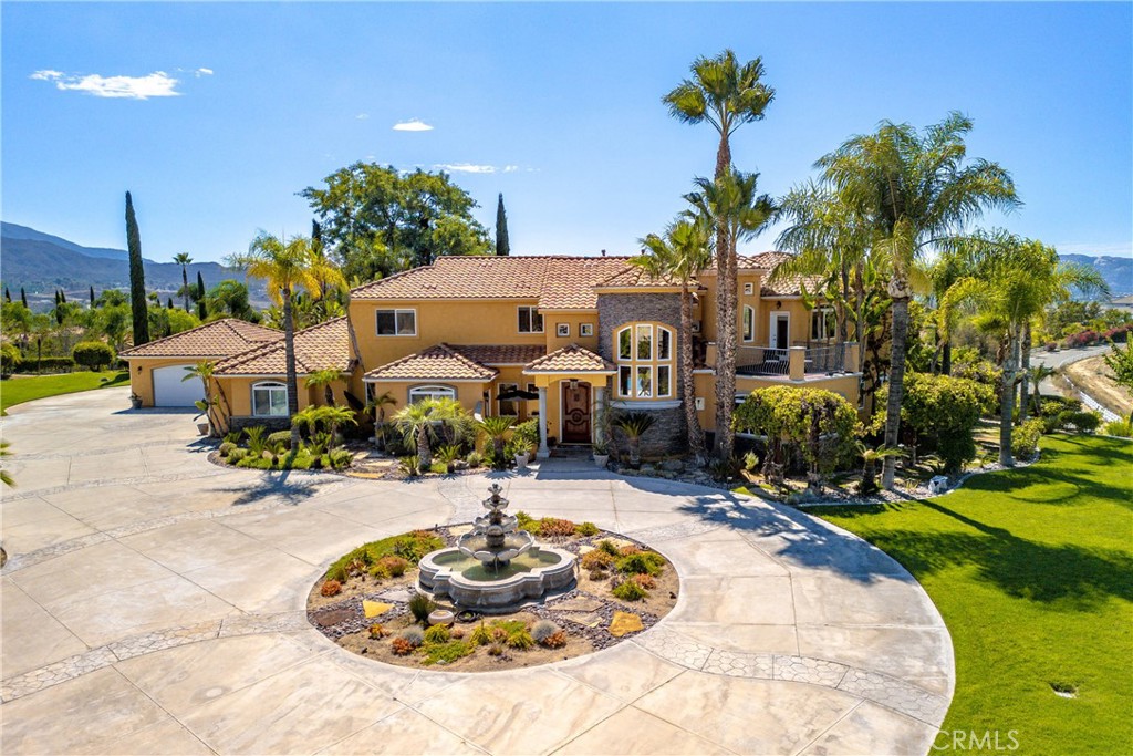 Temecula, California, 92592, United States, 4 Bedrooms Bedrooms, ,5 BathroomsBathrooms,Residential,For Sale,1974185