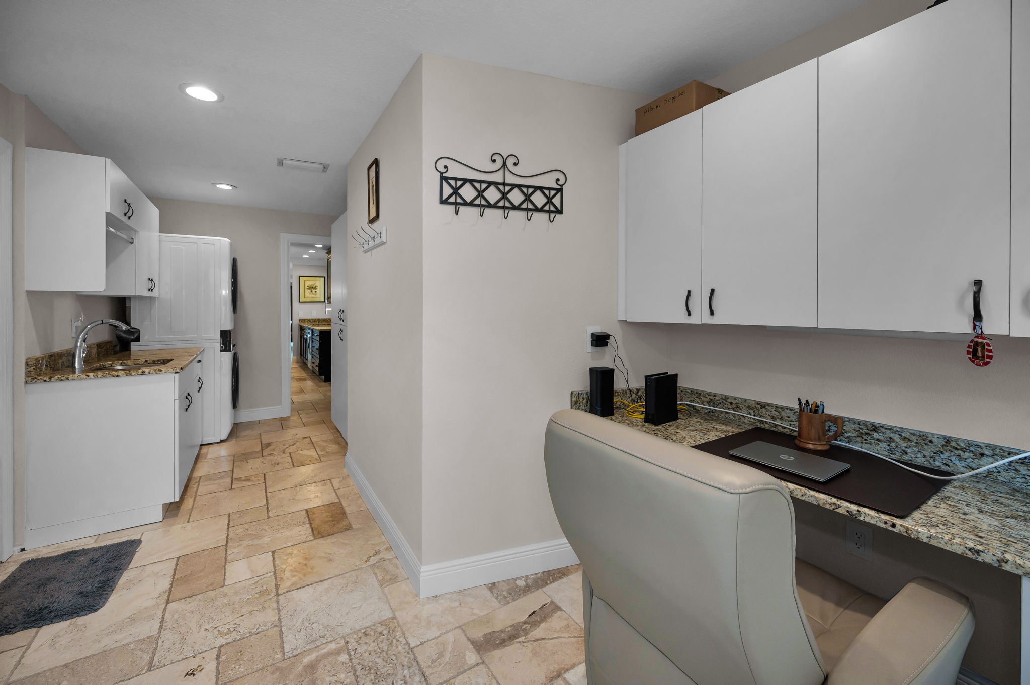 St Petersburg, Florida, 33703, United States, 4 Bedrooms Bedrooms, ,3 BathroomsBathrooms,Residential,For Sale,1978536