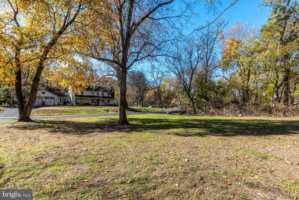 Upper Black Eddy, Pennsylvania, 18972, United States, 3 Bedrooms Bedrooms, ,3 BathroomsBathrooms,Residential,For Sale,1991005