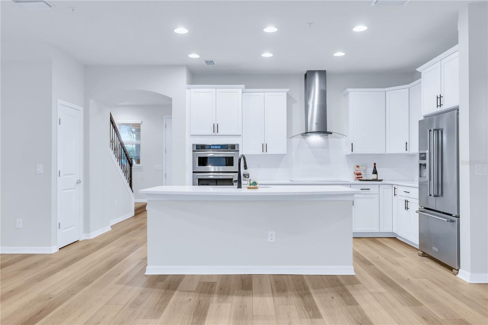 WINTER GARDEN, Florida, 34787, United States, 4 Bedrooms Bedrooms, ,3 BathroomsBathrooms,Residential,For Sale,1993845