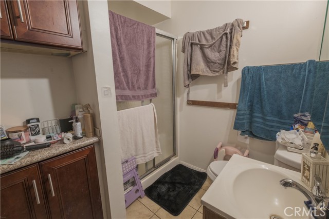 Los Angeles, California, 90044, United States, 3 Bedrooms Bedrooms, ,2 BathroomsBathrooms,Residential,For Sale,1937923