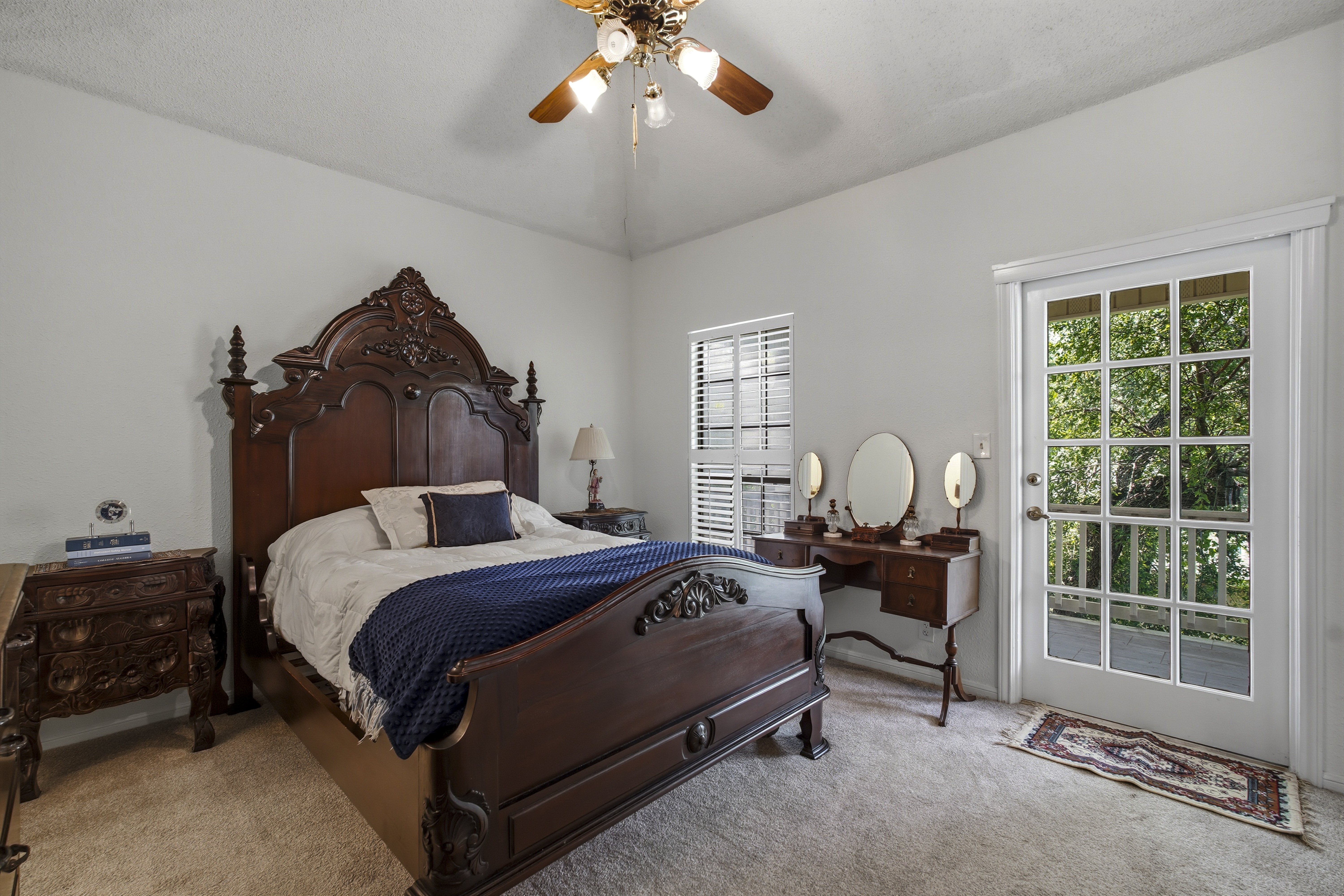  Timeless River Oaks Garden Home - 物件實景