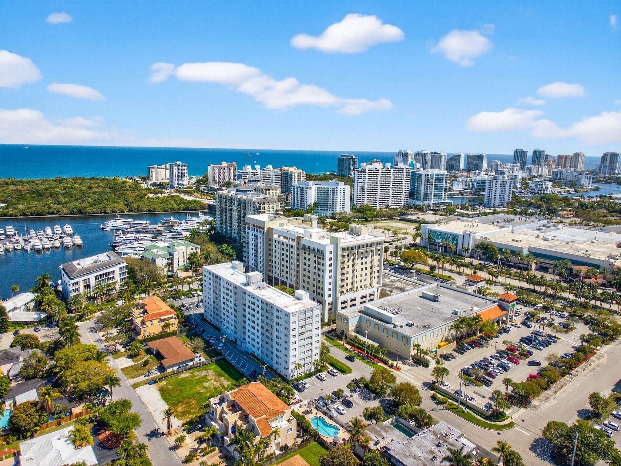 2555 NE 11th Street, Fort Lauderdale, FL, 33304 - 物件實景