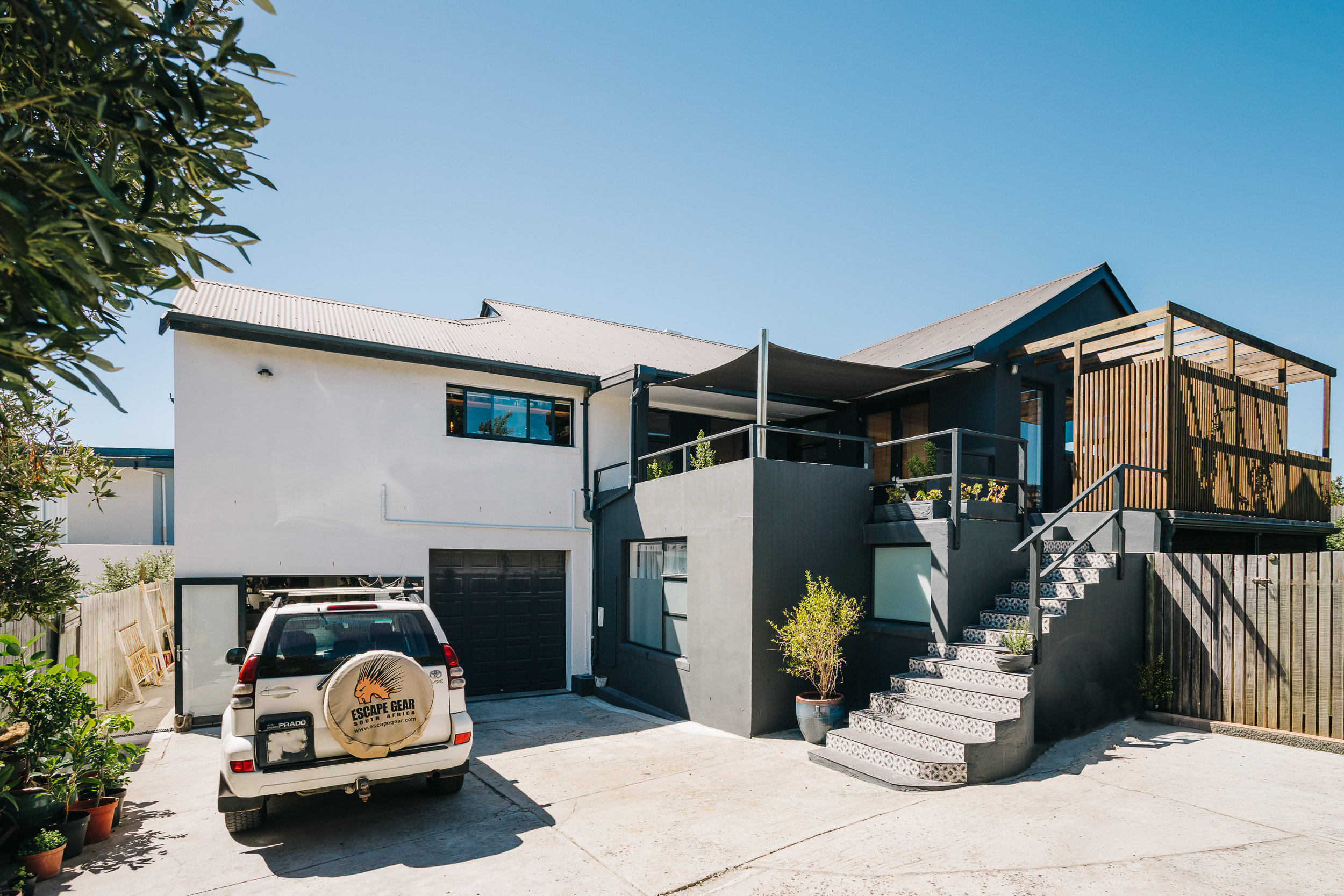  Brick & Mortar Meets Ocean & Artist - 物件實景