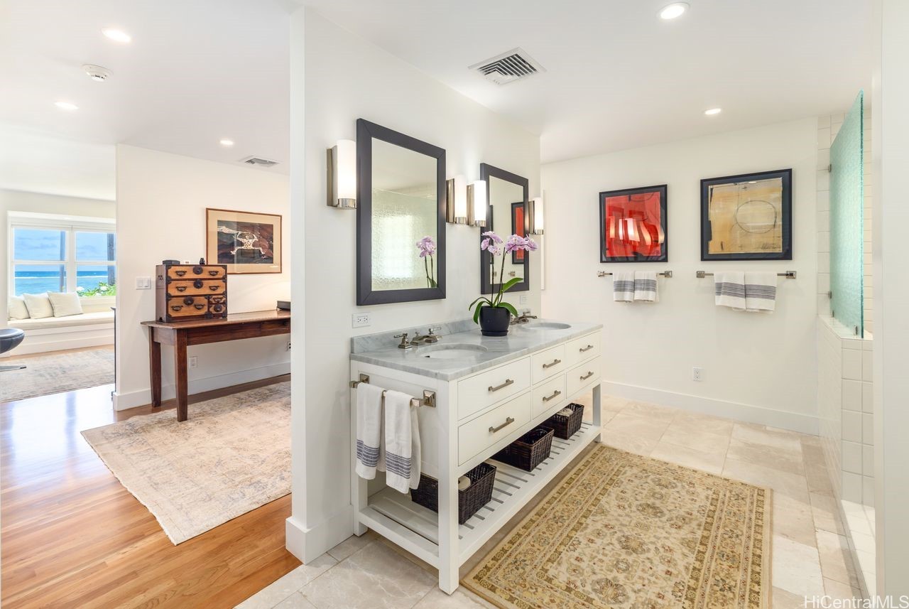 Hauula, Hawaii, 96717, United States, 3 Bedrooms Bedrooms, ,4 BathroomsBathrooms,Residential,For Sale,1991065