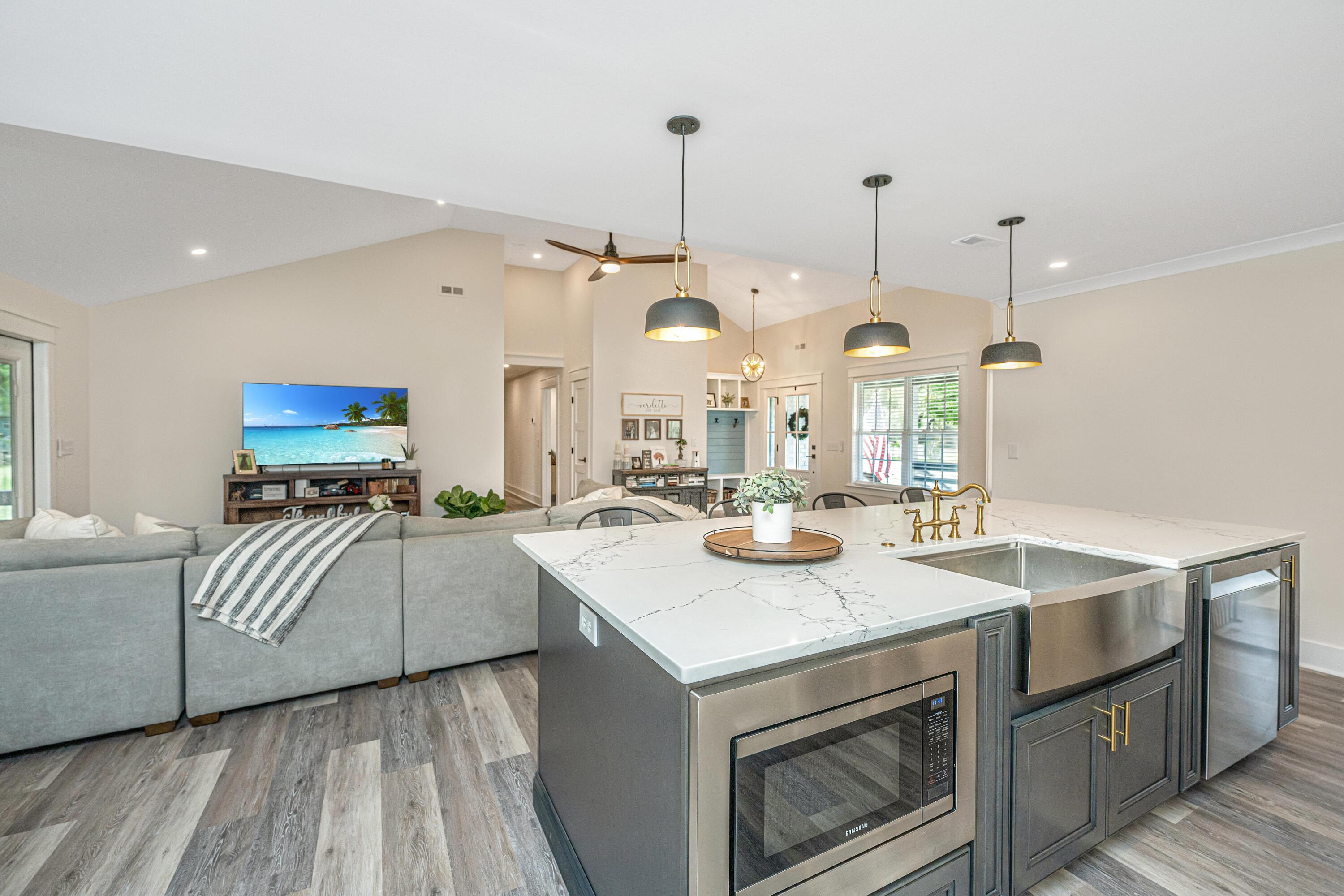 3820 Gardenhill Road, Mount Pleasant, South Carolina, 29429, United States, 4 Bedrooms Bedrooms, ,4 BathroomsBathrooms,Residential,For Sale,3820 Gardenhill Road,1658685