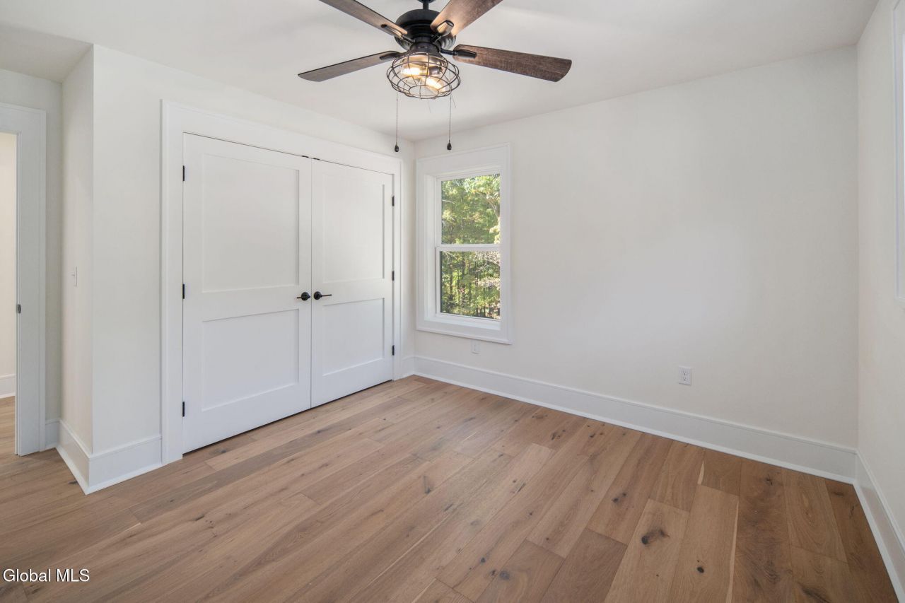 Lake George, New York, 12845, United States, 3 Bedrooms Bedrooms, ,3 BathroomsBathrooms,Residential,For Sale,1960520