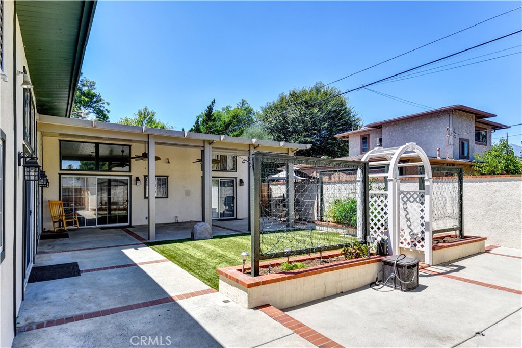 Upland, California, 91786, United States, 5 Bedrooms Bedrooms, ,3 BathroomsBathrooms,Residential,For Sale,1978110