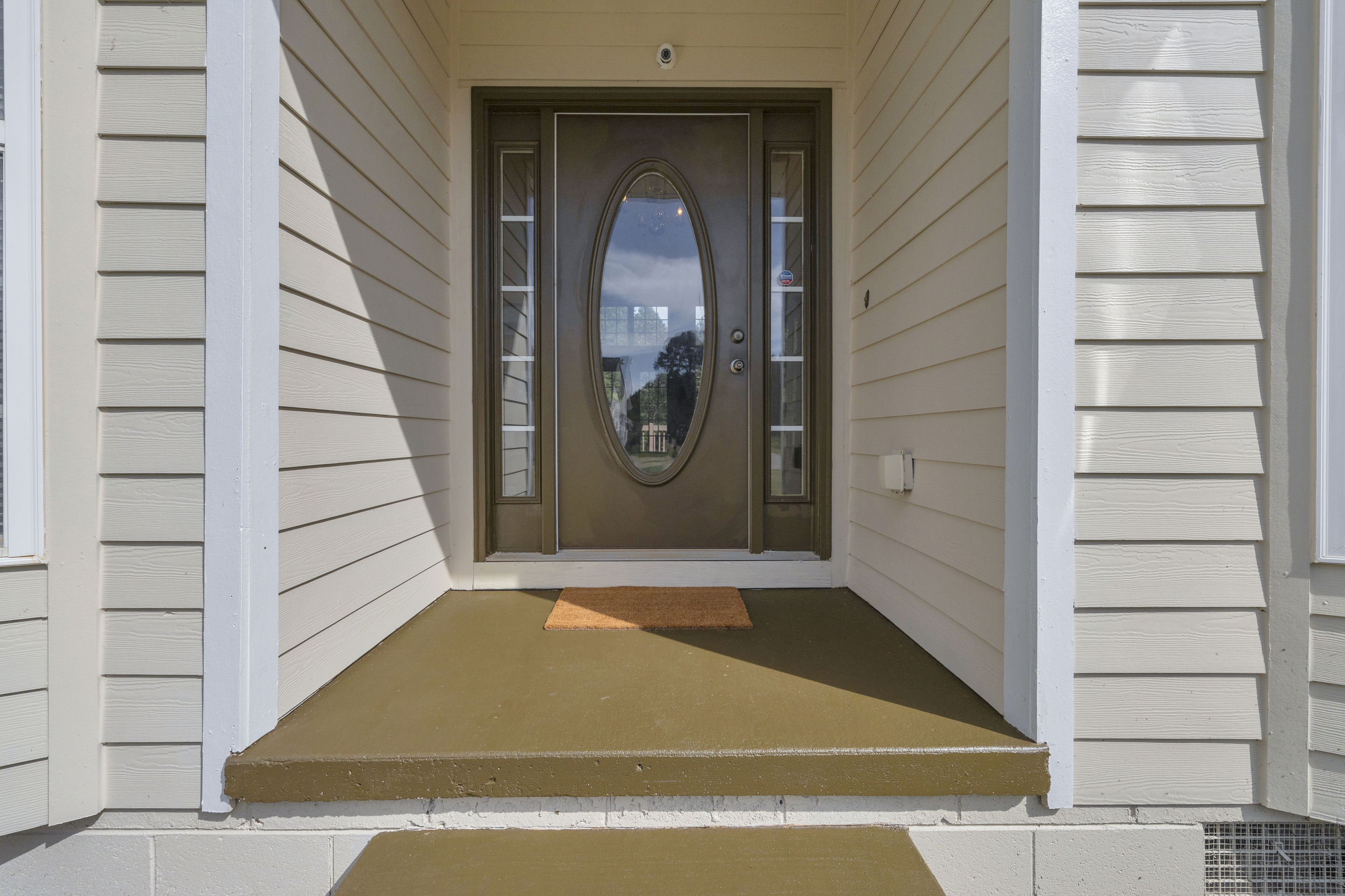 Cleveland, Georgia, 30528, United States, 3 Bedrooms Bedrooms, ,2 BathroomsBathrooms,Residential,For Sale,1979350