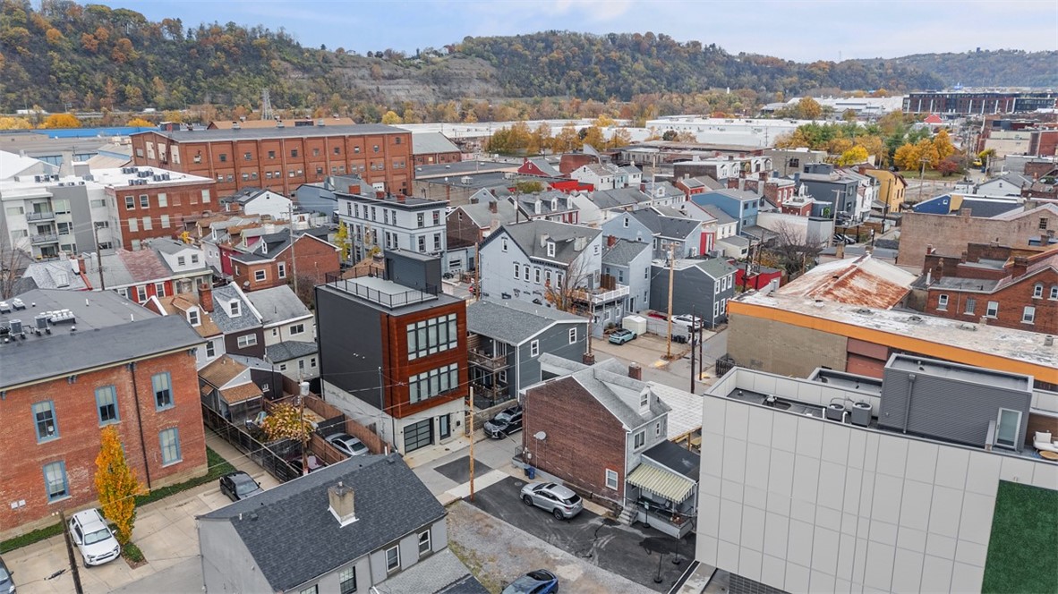 Lawrenceville, Pennsylvania, 15201, United States, ,Residential,For Sale,1988380