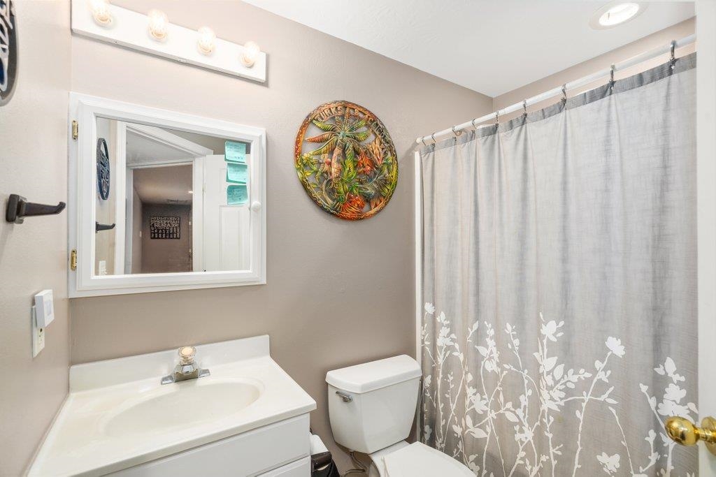 Veradale, Washington, 99037, United States, 6 Bedrooms Bedrooms, ,4 BathroomsBathrooms,Residential,For Sale,1986098