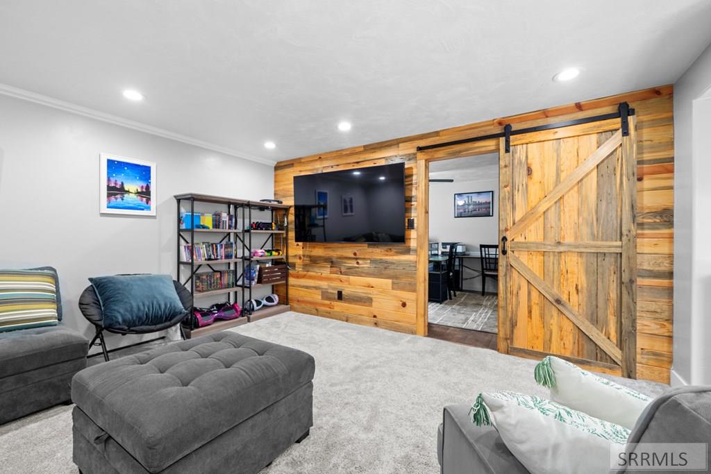 IDAHO FALLS, Idaho, 83402, United States, 6 Bedrooms Bedrooms, ,3 BathroomsBathrooms,Residential,For Sale,1980843