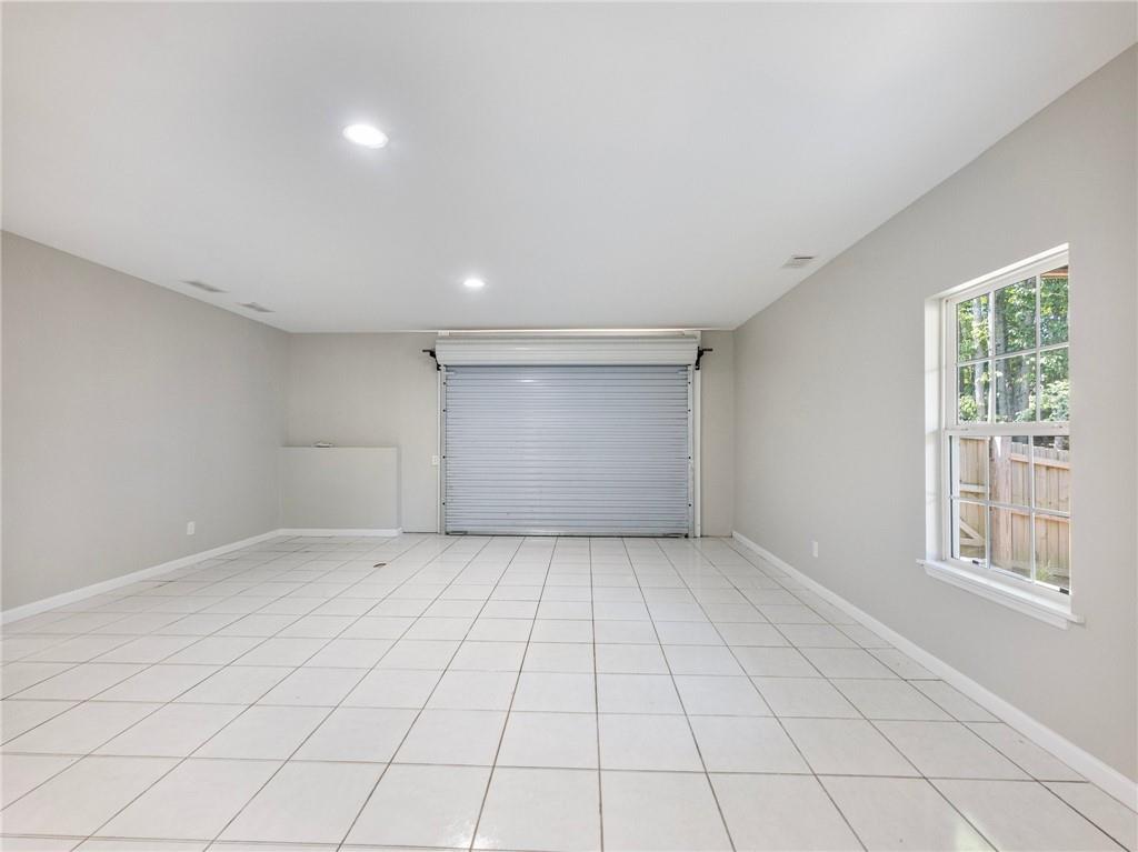 Flowery Branch, Georgia, 30542, United States, 4 Bedrooms Bedrooms, ,5 BathroomsBathrooms,Residential,For Sale,1840900