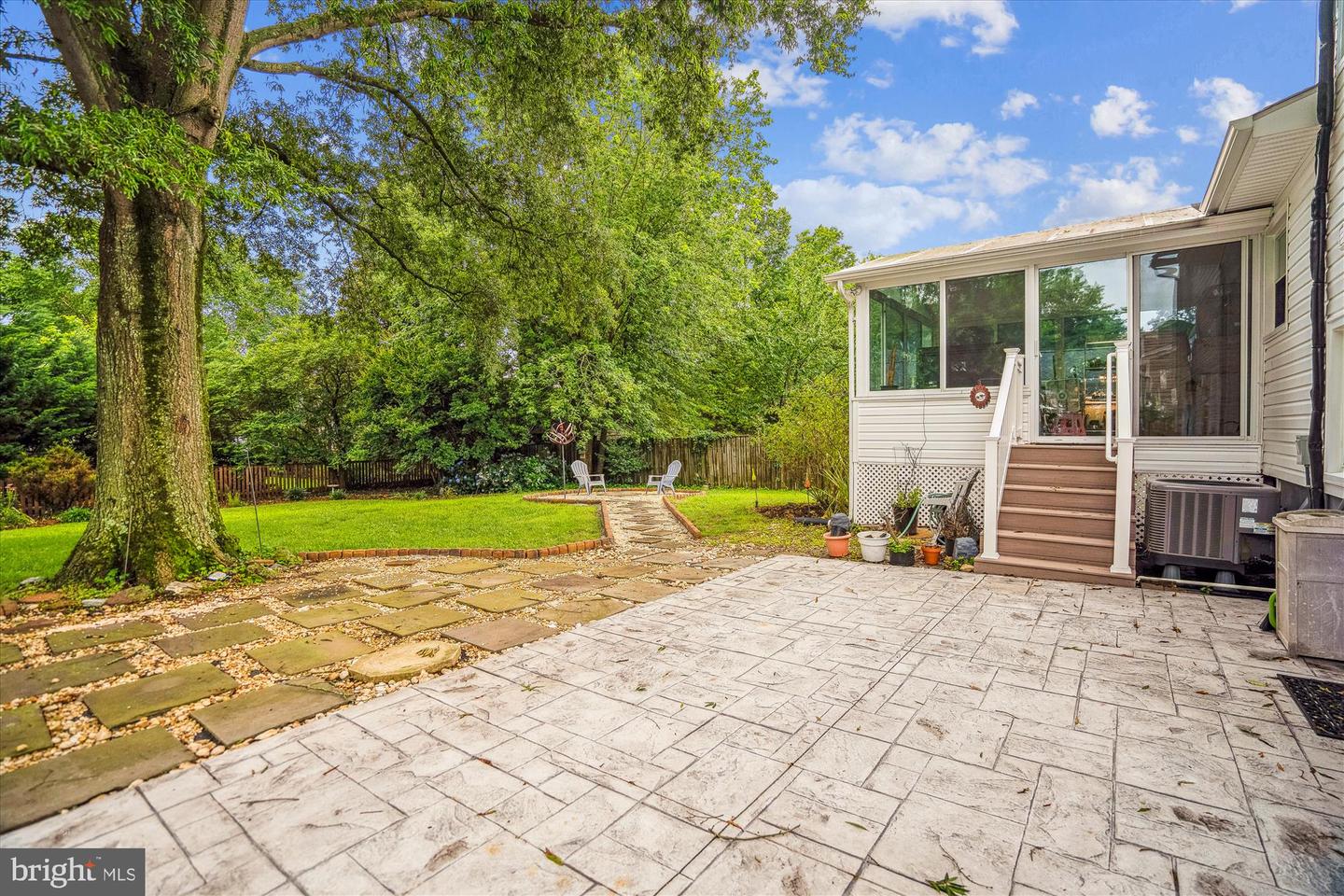 Annapolis, Maryland, 21403, United States, 4 Bedrooms Bedrooms, ,2 BathroomsBathrooms,Residential,For Sale,1896328