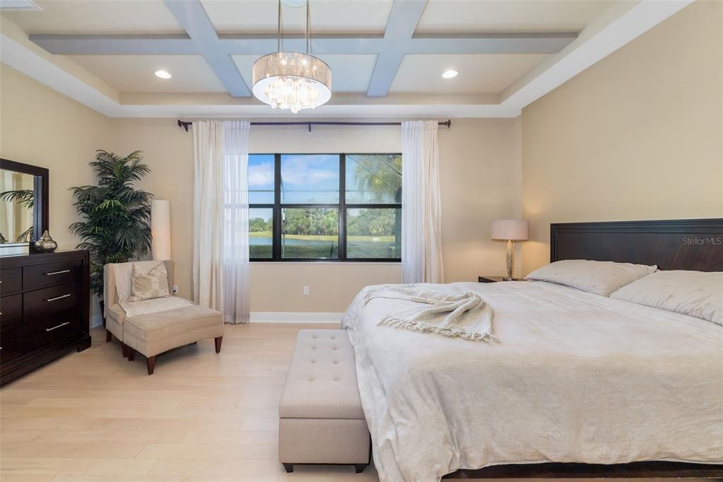 Bradenton, Florida, 34212, United States, 4 Bedrooms Bedrooms, ,5 BathroomsBathrooms,Residential,For Sale,1856587