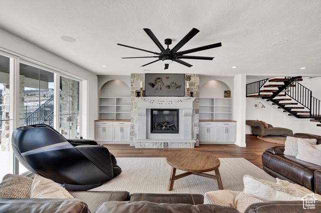 Herriman, Utah, 84096, United States, 5 Bedrooms Bedrooms, ,6 BathroomsBathrooms,Residential,For Sale,1982212