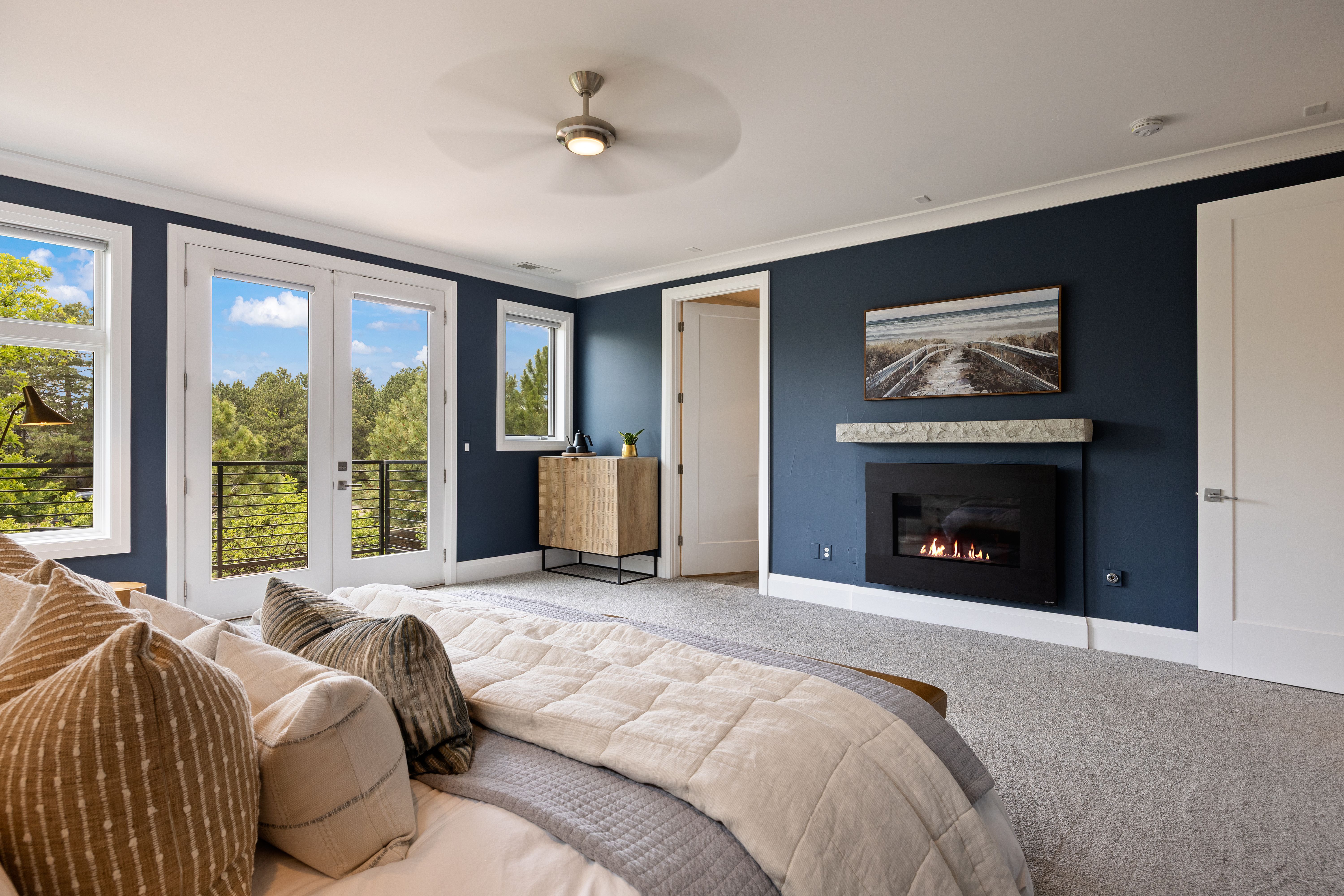  Exceptional Contemporary Move-In Ready Designed For Modern Living - 物件實景