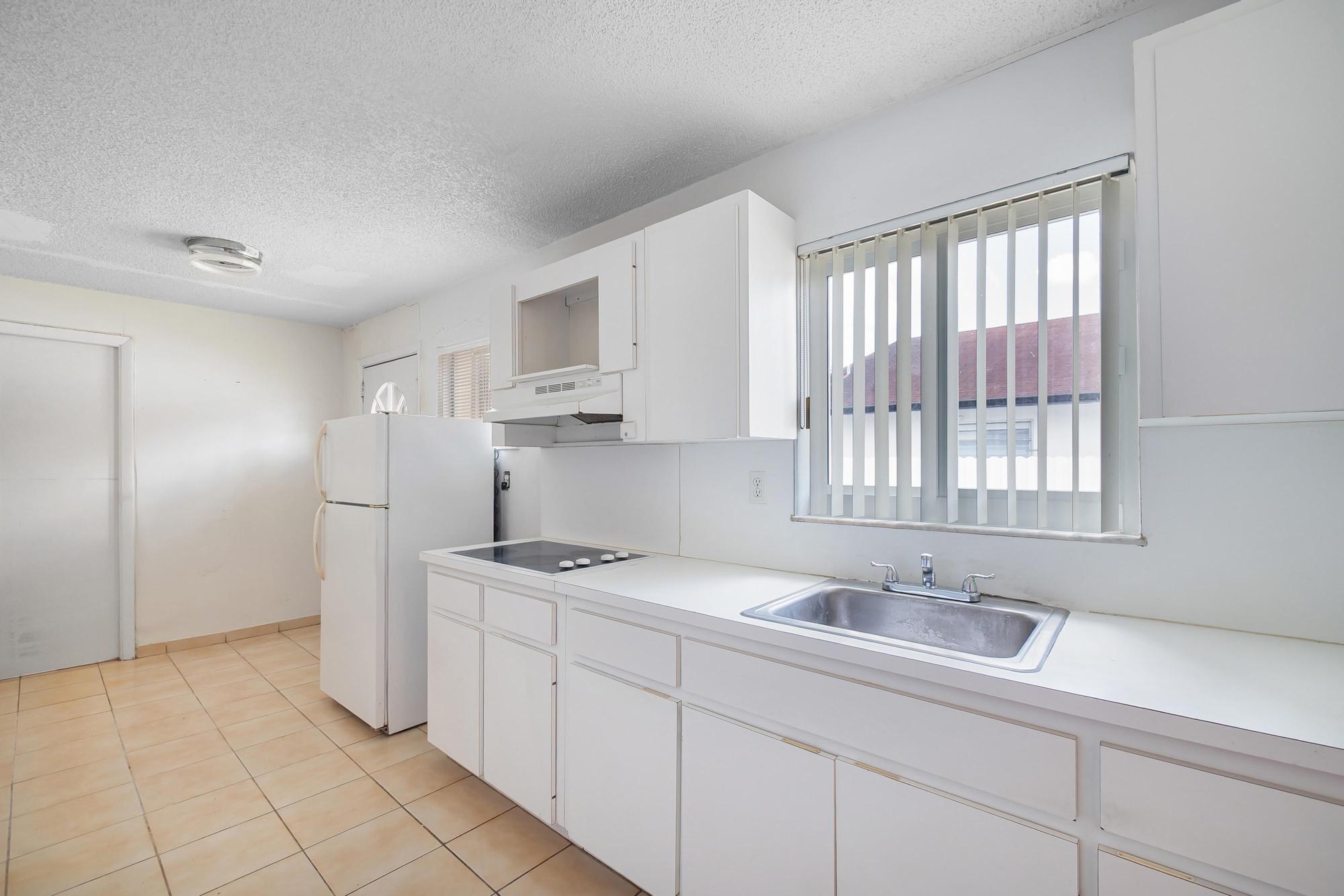 Miami, Florida, 33126, United States, 3 Bedrooms Bedrooms, ,3 BathroomsBathrooms,Residential,For Sale,1921989