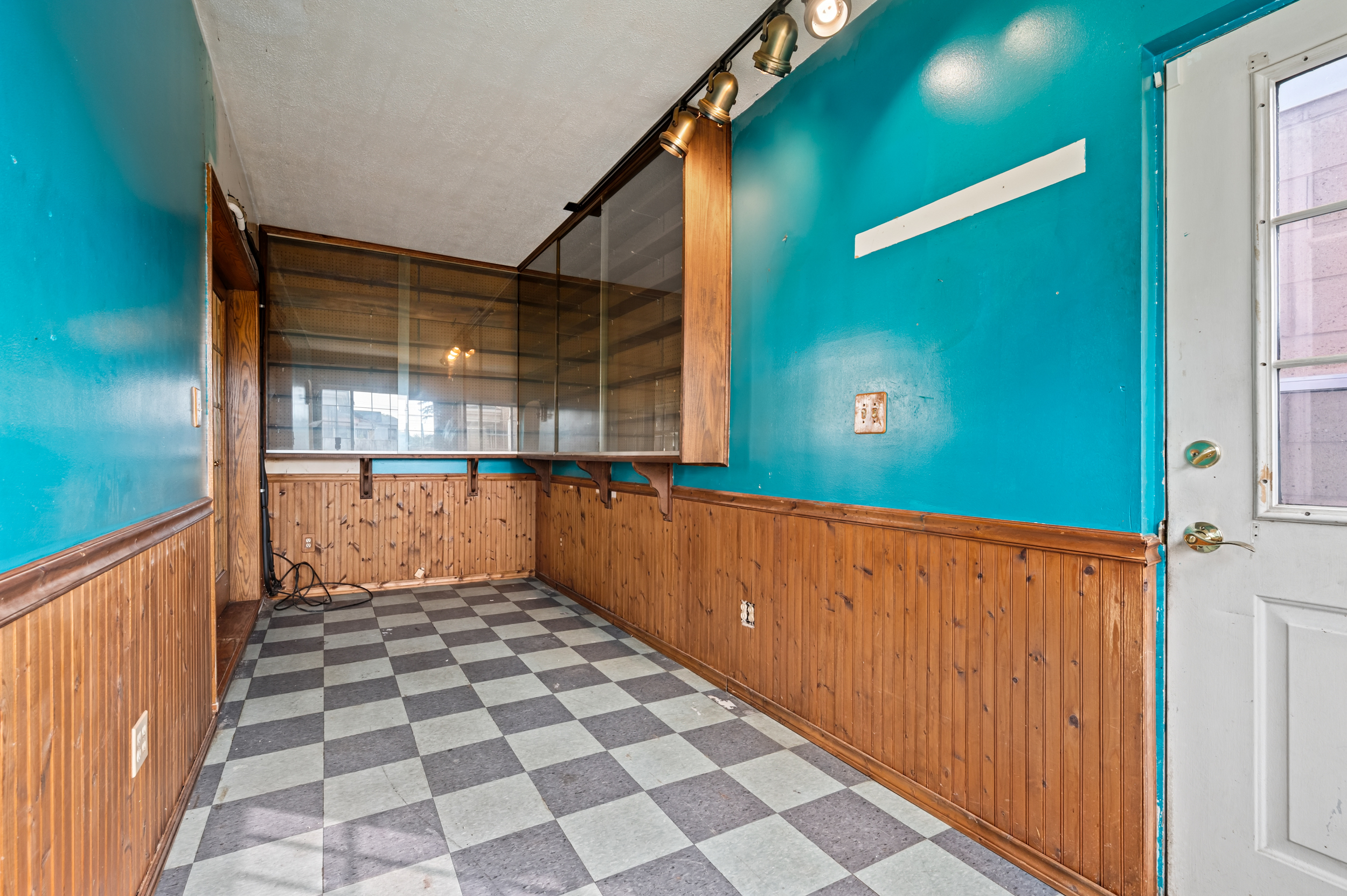  444 Russellwood Avenue, McKees Rocks, PA 15136 - 物件實景
