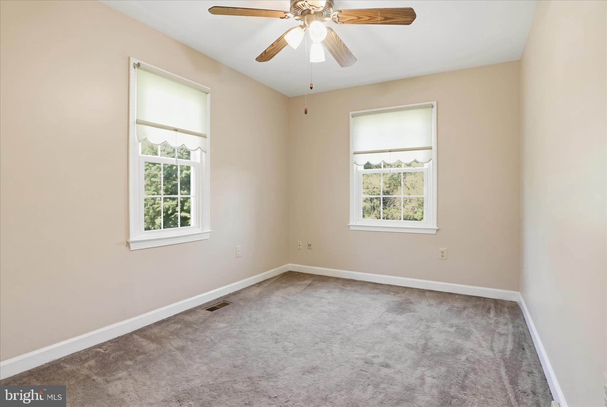 Alexandria, Virginia, 22315, United States, 4 Bedrooms Bedrooms, ,4 BathroomsBathrooms,Residential,For Sale,2048951