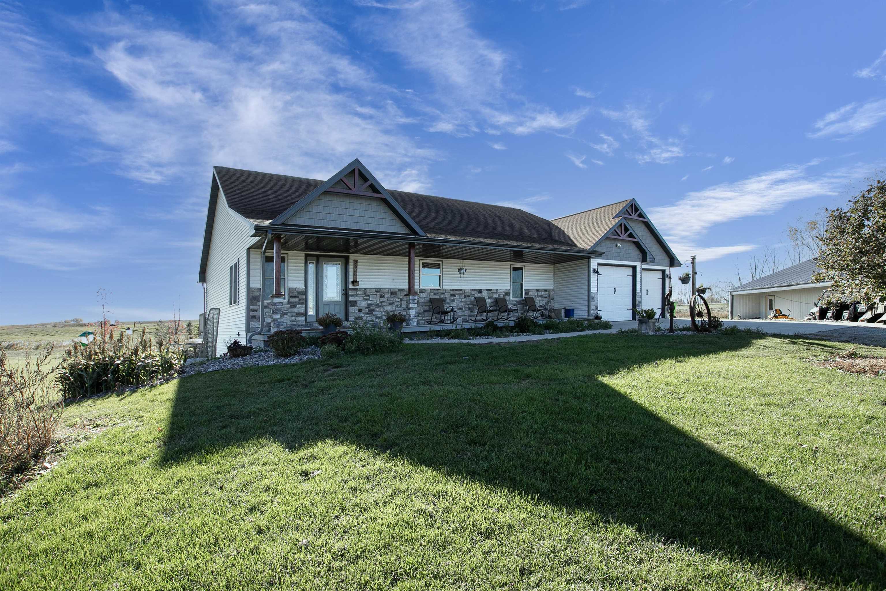 Pulaski, Wisconsin, 54162, United States, 3 Bedrooms Bedrooms, ,3 BathroomsBathrooms,Residential,For Sale,1975627